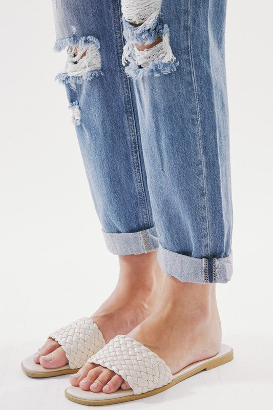 EMBODY MID RISE CLASSIC BOYFRIEND JEANS